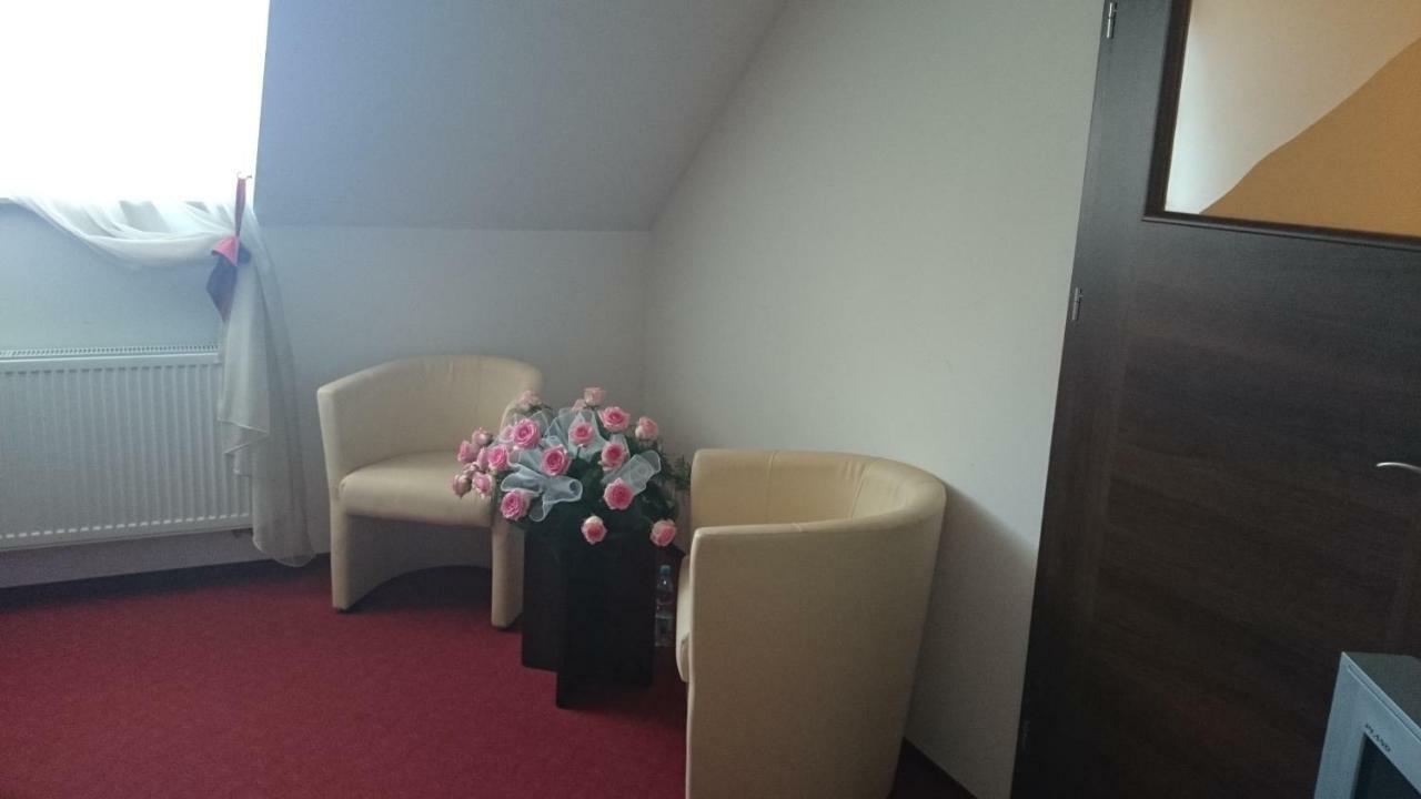 Hotel Dworek Anna Podgora Zimmer foto